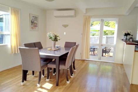 Photo of property in 13 Clovelly Road, Bucklands Beach, Auckland, 2012