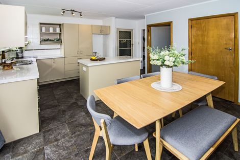 Photo of property in 12 Madden Place, Solway, Masterton, 5810