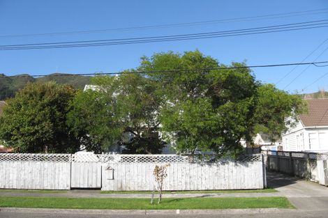 Photo of property in 7 Feist Street, Naenae, Lower Hutt, 5011