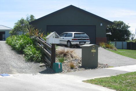 Photo of property in 7 Vista Drive, Feilding, 4702