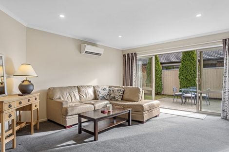 Photo of property in 3 Reeves Road, Rangiora, 7400