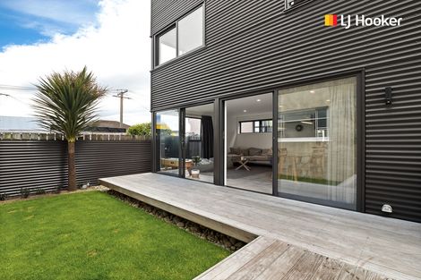 Photo of property in 108 Oxford Street, South Dunedin, Dunedin, 9012