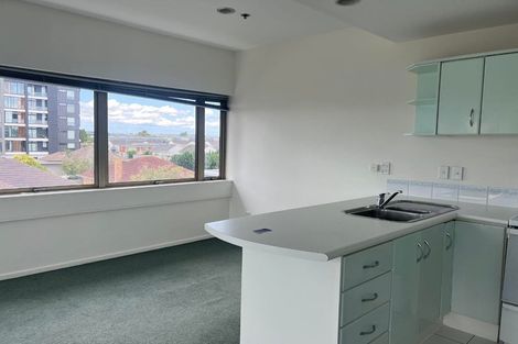 Photo of property in 4/15h Auburn Street, Takapuna, Auckland, 0622