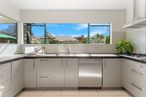 Photo of property in 94 Matakana Valley Road, Matakana, Warkworth, 0985