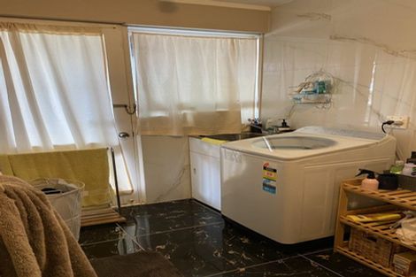 Photo of property in 20 Grenada Avenue, Forrest Hill, Auckland, 0620