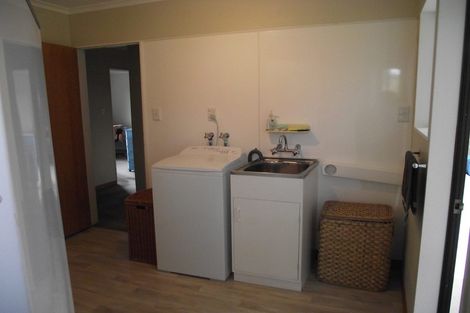 Photo of property in 10c Kinross Drive, Merrilands, New Plymouth, 4312