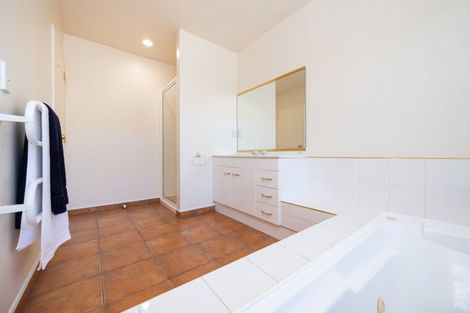 Photo of property in 47 Greenwood Road, Havelock North, 4130