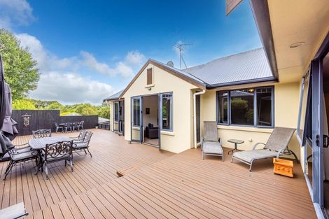 Photo of property in 31 Aloma Way, Glenview, Hamilton, 3206