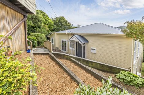 Photo of property in 212 Cockayne Road, Ngaio, Wellington, 6035