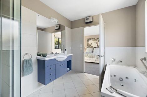 Photo of property in 32a Lake Avenue, Frankton, Queenstown, 9300