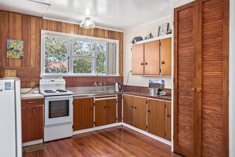 Photo of property in 15 Rimu Street, Edgecumbe, 3120