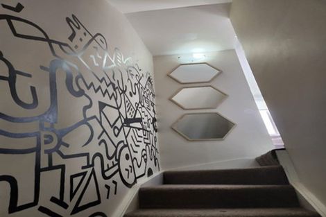 Photo of property in 1/1a Haverstock Road, Sandringham, Auckland, 1025