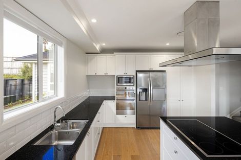 Photo of property in 21 Longbow Terrace, Flagstaff, Hamilton, 3210