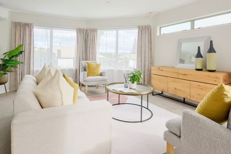 Photo of property in 1/21 Rawhiti Road, Manly, Whangaparaoa, 0930