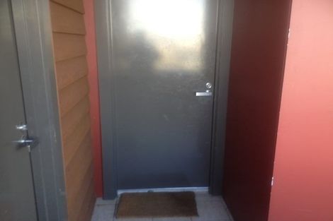 Photo of property in 9/28 The Avenue, Albany, Auckland, 0632