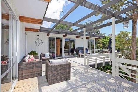 Photo of property in 58 Tauroa Road, Havelock North, 4130