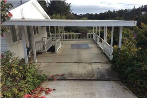 Photo of property in 29 Island Bay Road, Beach Haven, Auckland, 0626