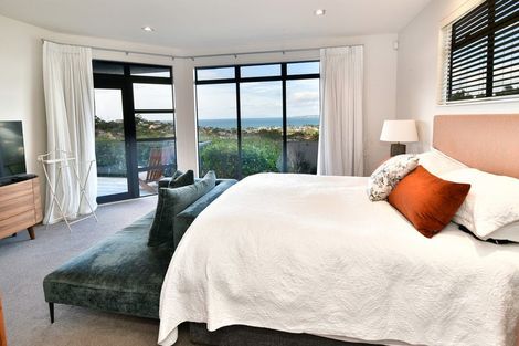 Photo of property in 15 Maire Road, Orewa, 0931