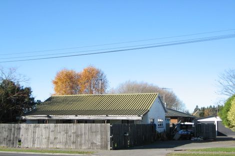 Photo of property in 2/854 Main North Road, Belfast, Christchurch, 8051