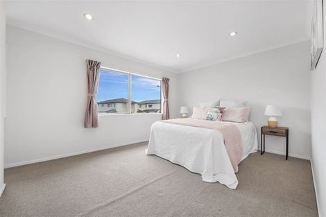 Photo of property in 9 Rohi Place, Flat Bush, Auckland, 2019