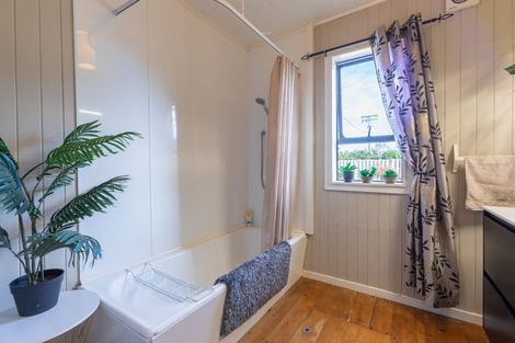 Photo of property in 126 Tutaekara Road, Pahiatua, 4987