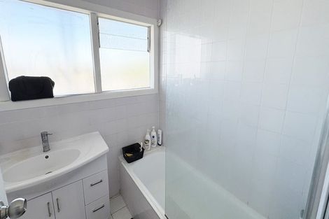 Photo of property in 67 St Vincent Avenue, Remuera, Auckland, 1050