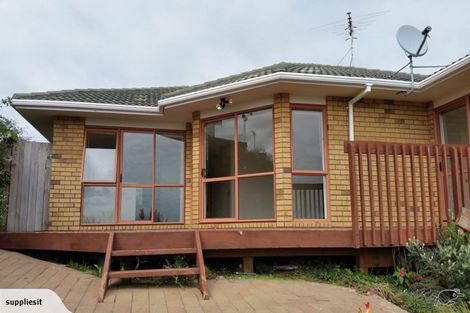 Photo of property in 1444 Whangaparaoa Road, Army Bay, Whangaparaoa, 0930