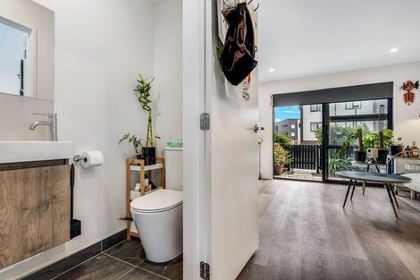 Photo of property in 16 Selo Street, Glen Eden, Auckland, 0602