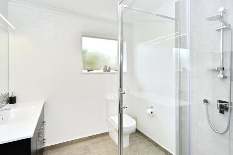 Photo of property in 4 Rue De La Mare, Parklands, Christchurch, 8083