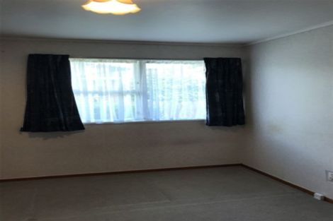 Photo of property in 46 Advene Road, Cockle Bay, Auckland, 2014