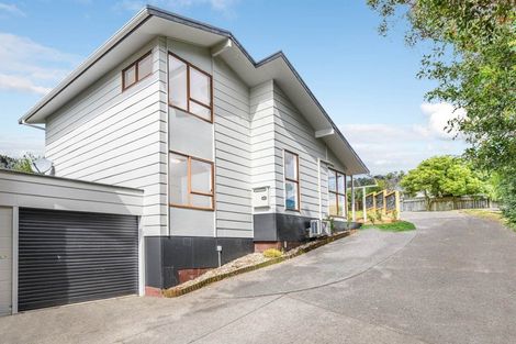 Photo of property in 1/13 Hollyhock Place, Browns Bay, Auckland, 0630
