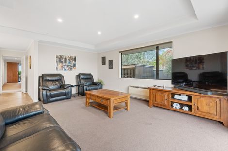 Photo of property in 27 Formby Street, Outram, 9019