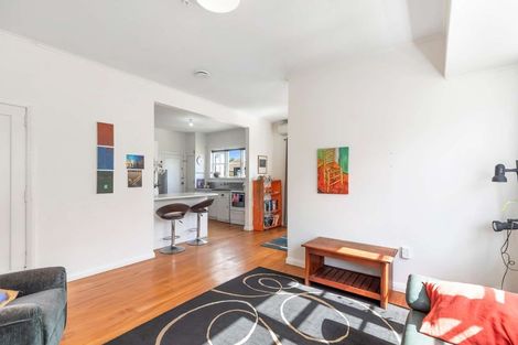 Photo of property in 65 Park Road, West End, Palmerston North, 4412