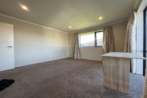 Photo of property in 16 Echelon Drive, Wigram, Christchurch, 8042