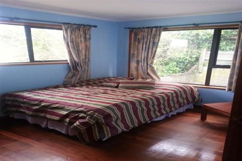 Photo of property in 5 Braemar Terrace, Johnsonville, Wellington, 6037