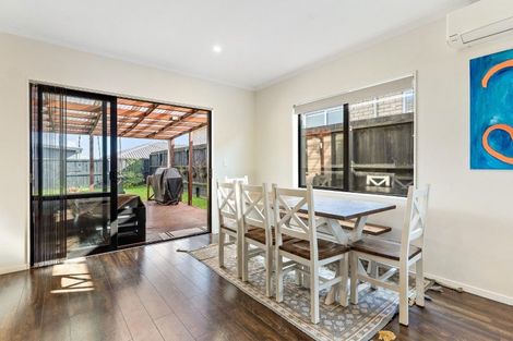 Photo of property in 180 Jutland Road, Pukekohe, 2120