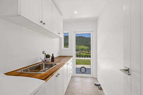 Photo of property in 35 Kaponga Lane, Kaipara Flats, Warkworth, 0981