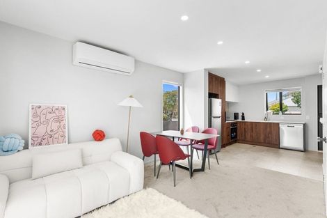 Photo of property in 2/61 Farrington Avenue, Bishopdale, Christchurch, 8053