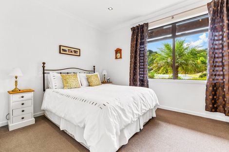 Photo of property in 20 Matatea Road, Waimauku, 0881