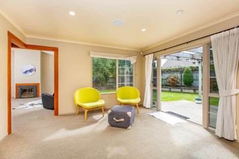 Photo of property in 18 Roderick Place, Rototuna, Hamilton, 3210