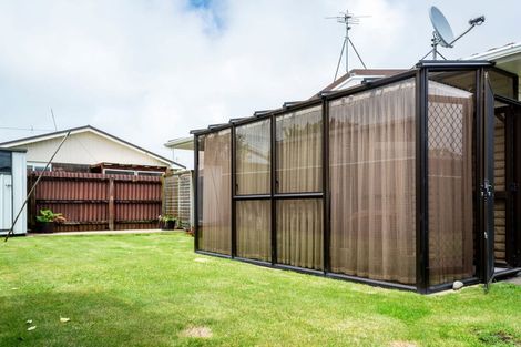 Photo of property in 5a Massey Street, Westown, New Plymouth, 4310