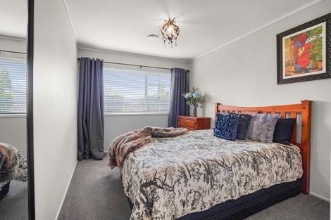 Photo of property in 7 Knightsbridge Place, Dinsdale, Hamilton, 3204