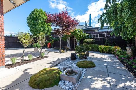 Photo of property in 6a Lake Terrace Road, Burwood, Christchurch, 8061