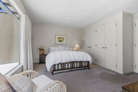 Photo of property in 353a Karaka Bay Road, Karaka Bays, Wellington, 6022