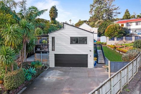 Photo of property in 14 Oldham Place, Browns Bay, Auckland, 0630