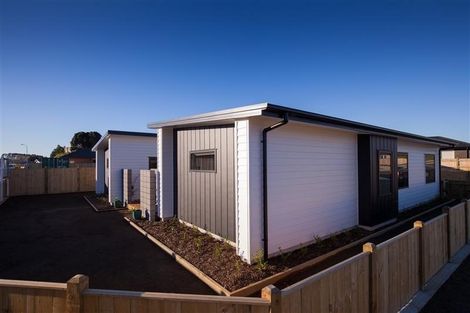 Photo of property in 41 Cyrus Street, Whalers Gate, New Plymouth, 4310