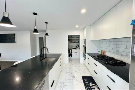 Photo of property in 50 Freedom Drive, Kelvin Grove, Palmerston North, 4414