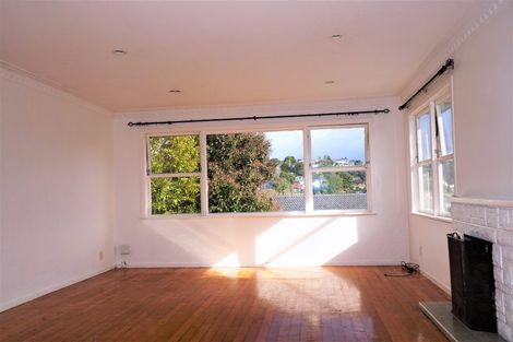 Photo of property in 1/70 Archers Road, Glenfield, Auckland, 0629