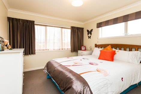 Photo of property in 3 Alma Place, Milson, Palmerston North, 4414