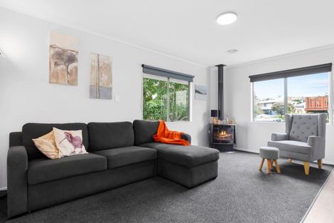 Photo of property in 49a Meander Drive, Welcome Bay, Tauranga, 3112